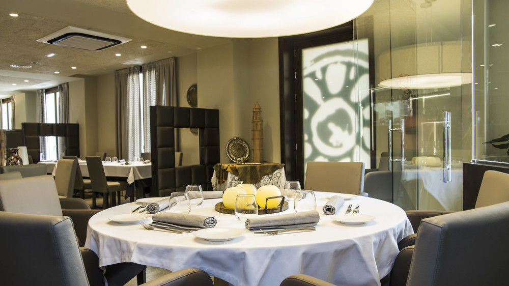 Hotel Centre ריאוס מראה חיצוני תמונה